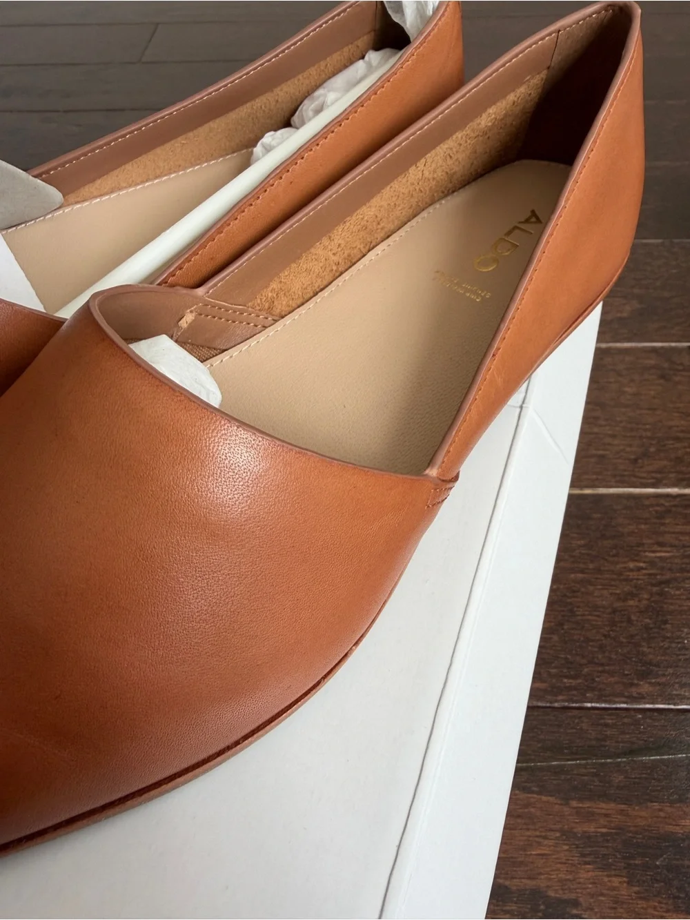 ALDO Blanchette Cognac Pointed Slip-On Flats size 7.5